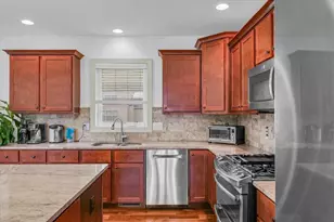 2107 Max Run Dr, Champaign, IL 61822 - Photo 18