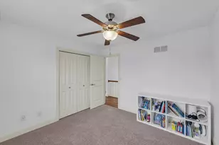 2107 Max Run Dr, Champaign, IL 61822 - Photo 36