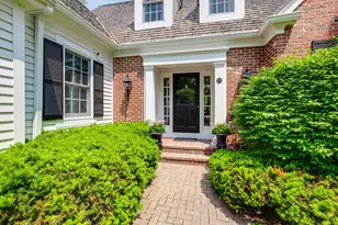 270 S South Shore Ln, Lake Forest, IL 60045 - Photo 2