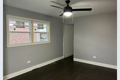 327 Marquette Avenue, Calumet City, IL 60409 - Photo 6