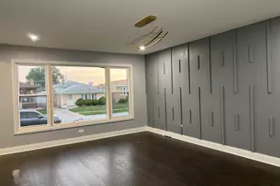 327 Marquette Ave, Calumet City, IL 60409 - Photo 4