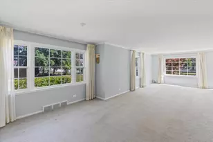 108 Lincoln Ave, Round Lake, IL 60073 - Photo 6