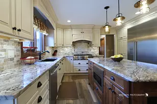 3710 Spy Glass Ridge Rd, Crystal Lake, IL 60012 - Photo 16