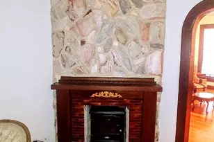 4244 N Ashland Ave, Chicago, IL 60613 - Photo 6