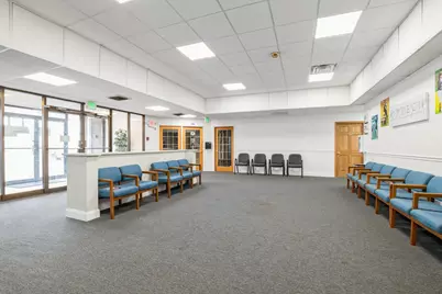 3900 W 95th Street #9, Evergreen Park, IL 60805 - Photo 8