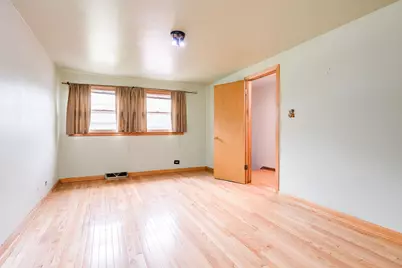 1047 Riverview Drive, South Holland, IL 60473 - Photo 12