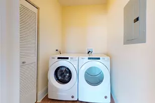 4758 N Laramie Ave, Chicago, IL 60630 - Photo 14