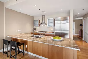 340 E Randolph St, Chicago, IL 60601 - Photo 16