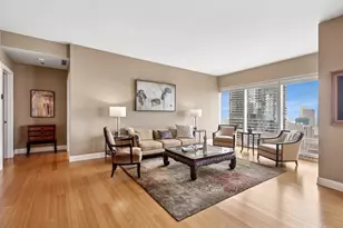 340 E Randolph St, Chicago, IL 60601 - Photo 10