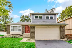 17804 Pebblewood Ln, Hazel Crest, IL 60429 - Photo 1
