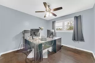 17804 Pebblewood Ln, Hazel Crest, IL 60429 - Photo 8