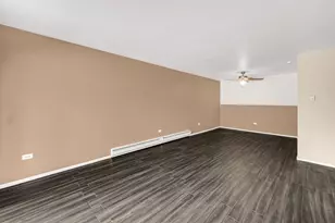 18340 Glen Oak Ave, Lansing, IL 60438 - Photo 4