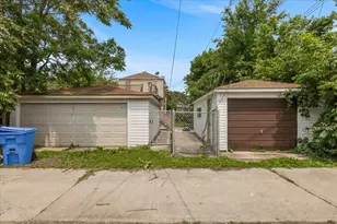 1721 W Steuben St, Chicago, IL 60643 - Photo 32