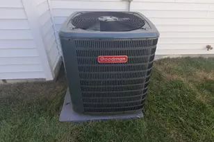 409 E Buckner St, Tuscola, IL 61953 - Photo 10