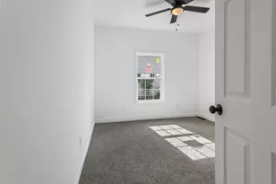 409 E Buckner St, Tuscola, IL 61953 - Photo 30