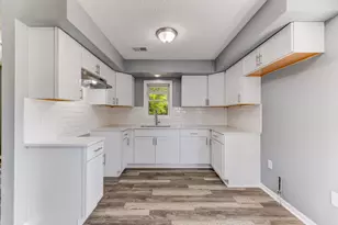 5812 S Marshfield Ave, Chicago, IL 60636 - Photo 6
