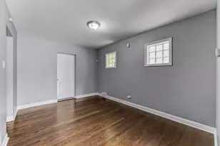 9019 S Justine St, Chicago, IL 60620 - Photo 2