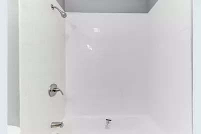 816 Sunnyside Avenue, Thornton, IL 60476 - Photo 6