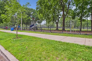 1729 E 67th St, Chicago, IL 60649 - Photo 14