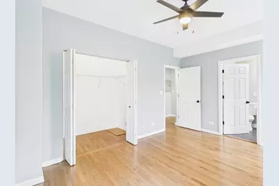 1729 E 67th Street #2E, Chicago, IL 60649 - Photo 6