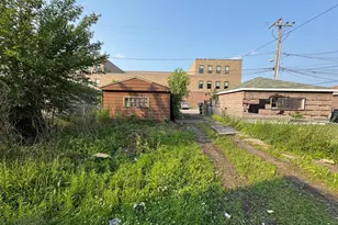 8371 S Baltimore Ave, Chicago, IL 60617 - Photo 16