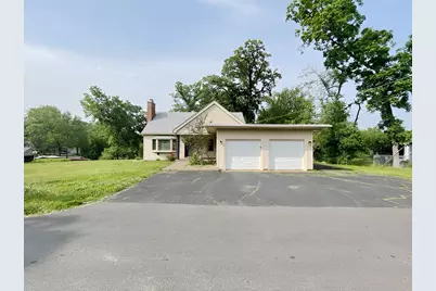 134 Hickory Road, Lake in the Hills, IL 60156 - Photo 1