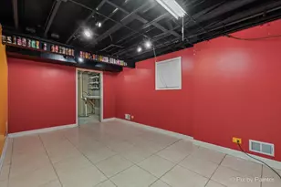 200 Ambria Dr, Mundelein, IL 60060 - Photo 34