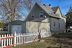 407 Grant Pl, Aurora, IL 60505 - Photo 8