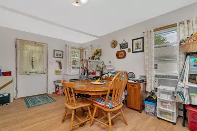 107 N Elm Street, Gardner, IL 60424 - Photo 14