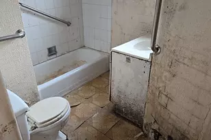 9426 S Peoria St, Chicago, IL 60620 - Photo 14