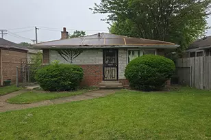 9426 S Peoria St, Chicago, IL 60620 - Photo 1