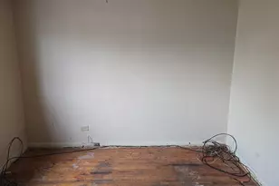 9426 S Peoria St, Chicago, IL 60620 - Photo 10