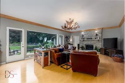 524 E Van Buren Street, Ottawa, IL 61350 - Photo 8