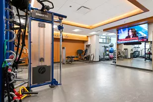 21 E Huron St, Chicago, IL 60611 - Photo 34