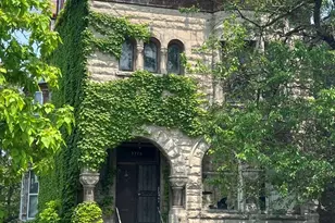 3328 W Warren Blvd, Chicago, IL 60624 - Photo 1