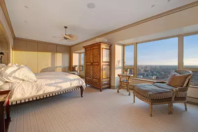 800 N Michigan Avenue #5901, Chicago, IL 60611 - Photo 26