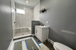 600 N Pine Ave, Chicago, IL 60644 - Photo 8