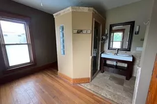 642 W Stephenson St, Freeport, IL 61032 - Photo 24