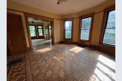 642 W Stephenson Street, Freeport, IL 61032 - Photo 30