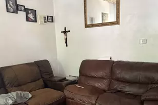 5130 S Whipple St, Chicago, IL 60632 - Photo 4