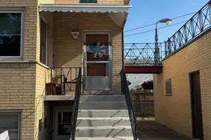 6401 W 52nd St, Chicago, IL 60638 - Photo 2