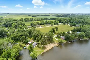 15789 E Channel Ln, Momence, IL 60954 - Photo 2