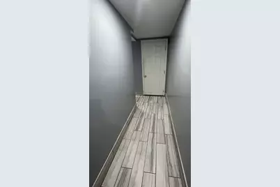 3247 W Berteau Avenue, Chicago, IL 60618 - Photo 20