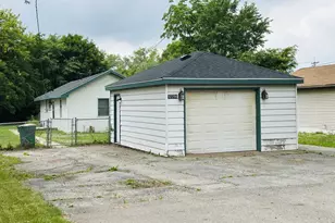 37706 N Nippersink Pl, Spring Grove, IL 60081 - Photo 2