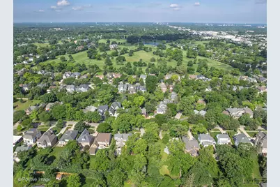 241 Coe Road, Clarendon Hills, IL 60514 - Photo 12