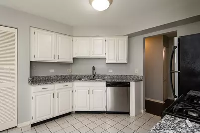 61 Willow Parkway, Buffalo Grove, IL 60089 - Photo 12