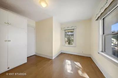 110 W Willow Avenue, Wheaton, IL 60187 - Photo 16