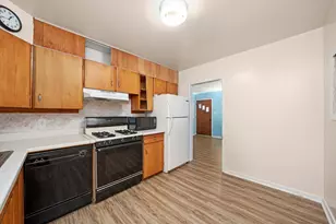 1026 Catalpa St, Marseilles, IL 61341 - Photo 6