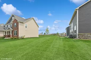 12906 S Sydney Cir, Plainfield, IL 60585 - Photo 26