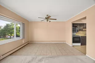 1139 Leavitt Ave, Flossmoor, IL 60422 - Photo 2